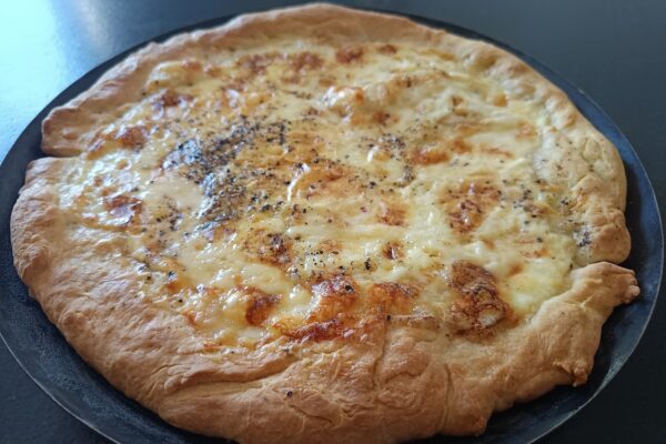 Flamiche au fromage (pâte levée)