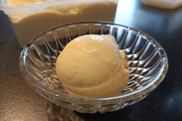 Crème glacée vanille (base chaude)